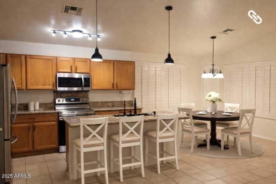 4030 W Hide Trl - Photo 4 of 35