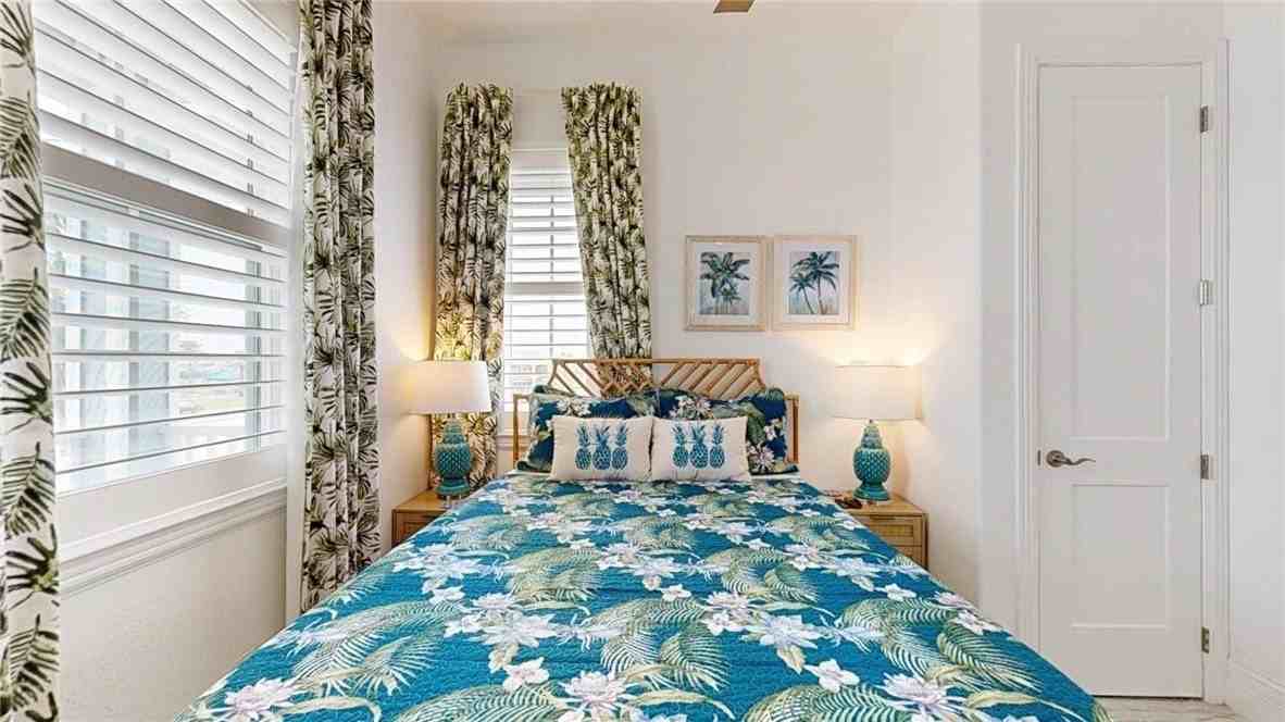 15516 Spyglass Dr - Photo 4 of 31