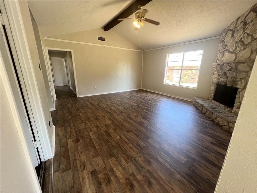 128 N Janin Cir - Photo 3 of 8