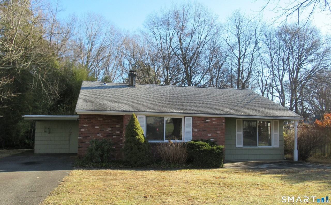 74 Harvester Rd - Photo 2 of 24