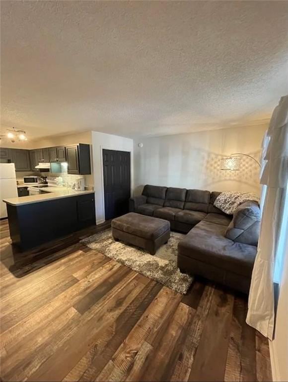 683 Grant St Apt G #G - Photo 4 of 11