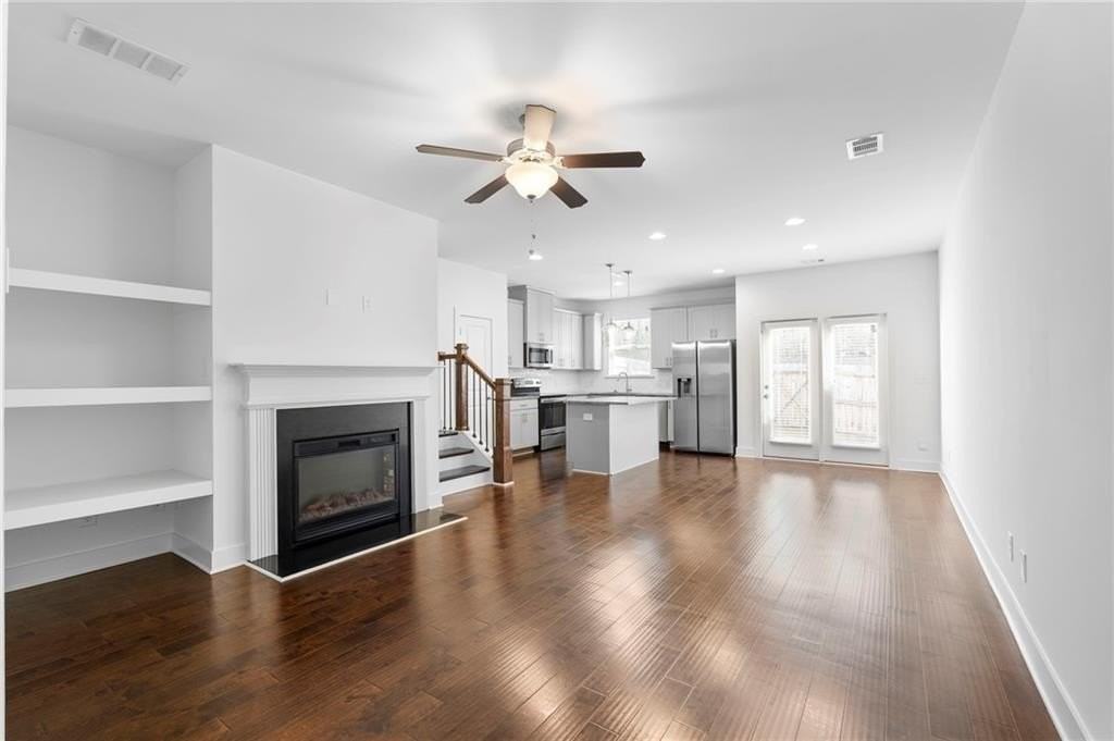 1821 Edgehill Dr - Photo 6 of 30