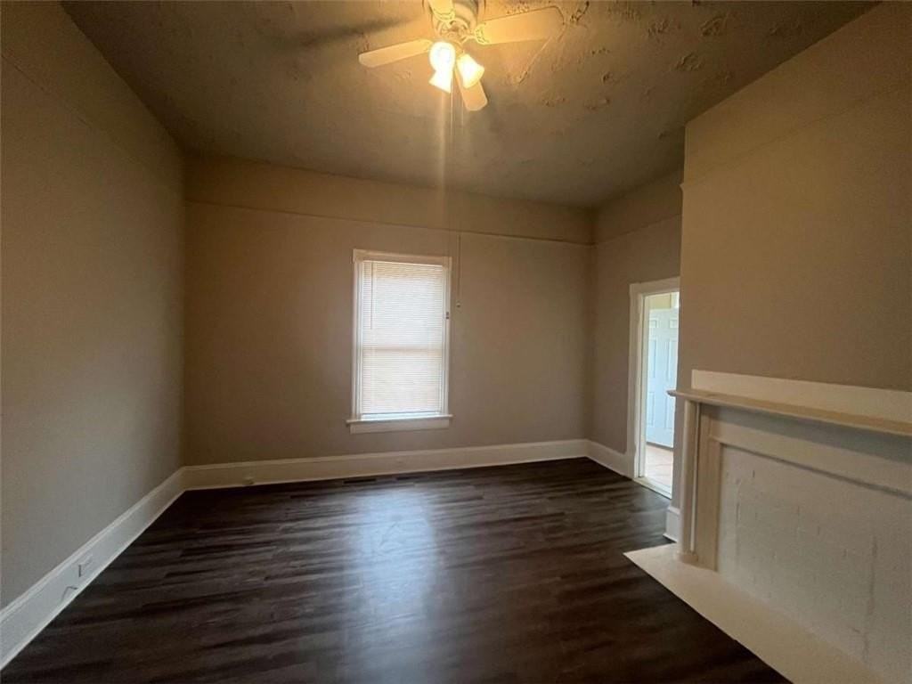 1821 Mercer Ave Apt 3 #3 - Photo 4 of 9