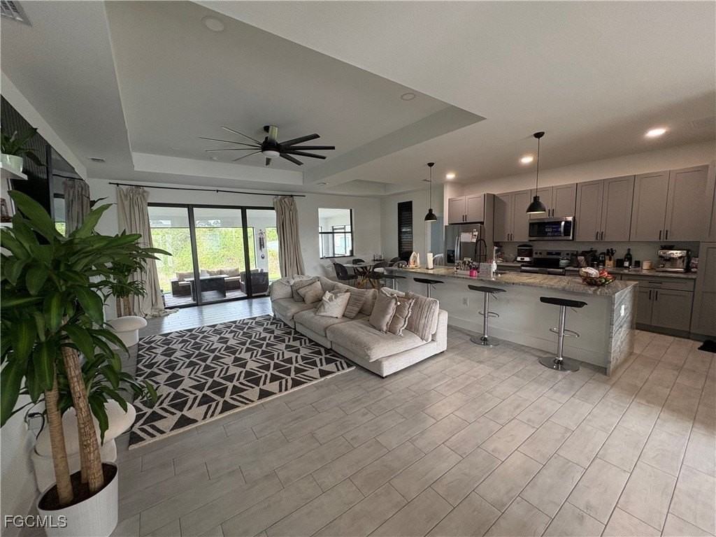 2606 10th St Sw - Photo 5 of 28