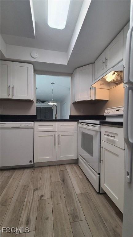 930 Sw 47th Ter Apt 7 #7 - Photo 7 of 29