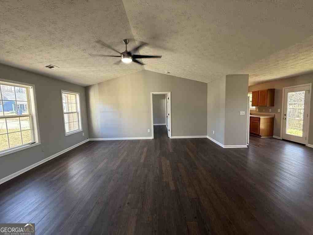 419 Shenandoah Ct - Photo 6 of 12