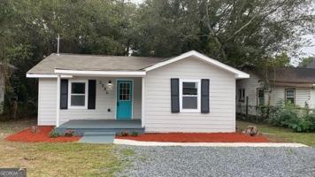 featured image of 3584 Log Cabin Dr