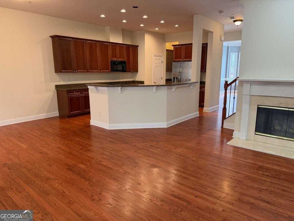 1303 Creekside Pl Se - Photo 5 of 27