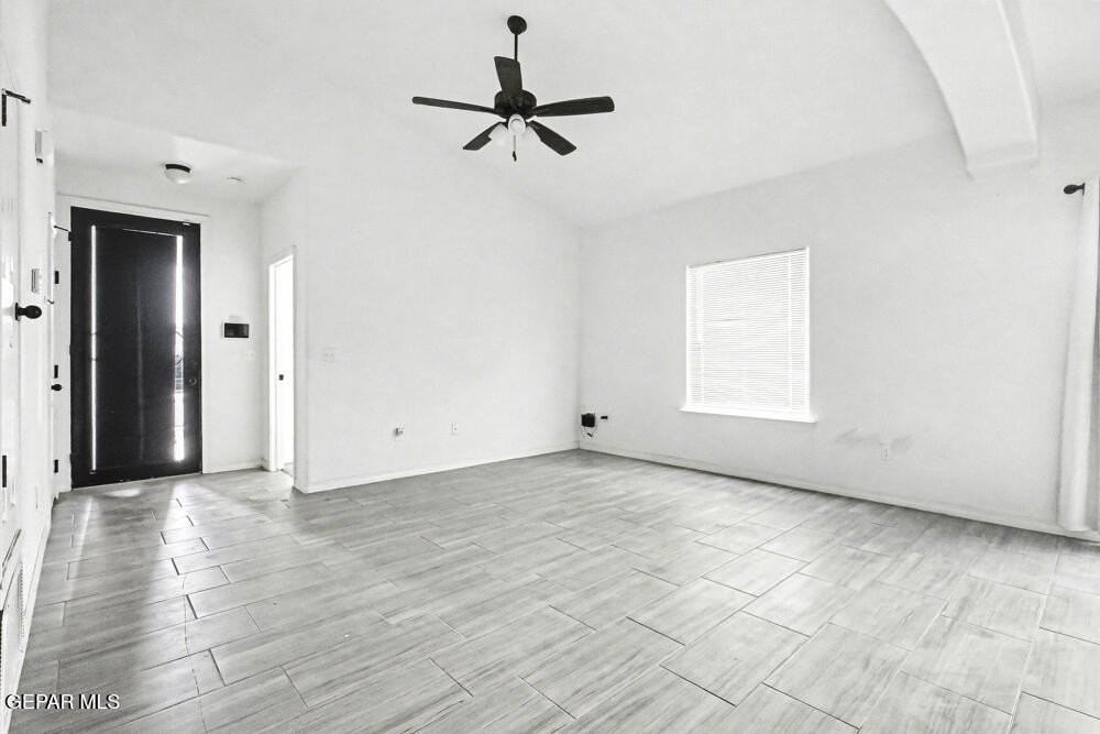 13849 Summer Story Ave - Photo 3 of 23