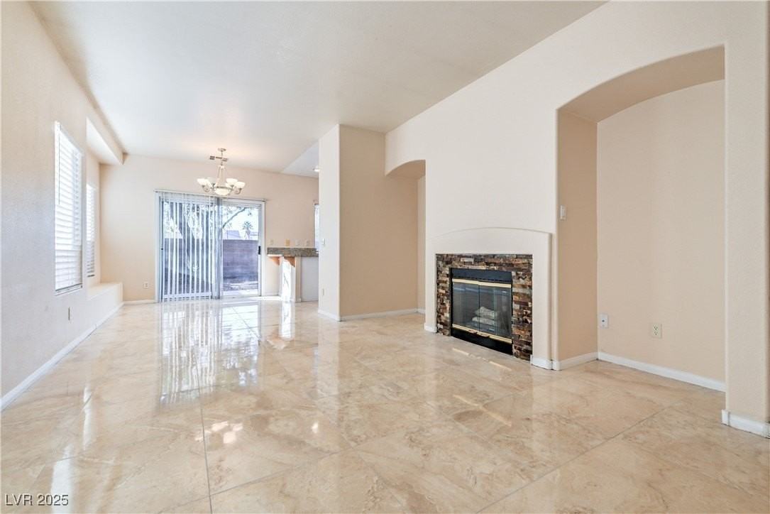 5817 Golden Wing St - Photo 6 of 29