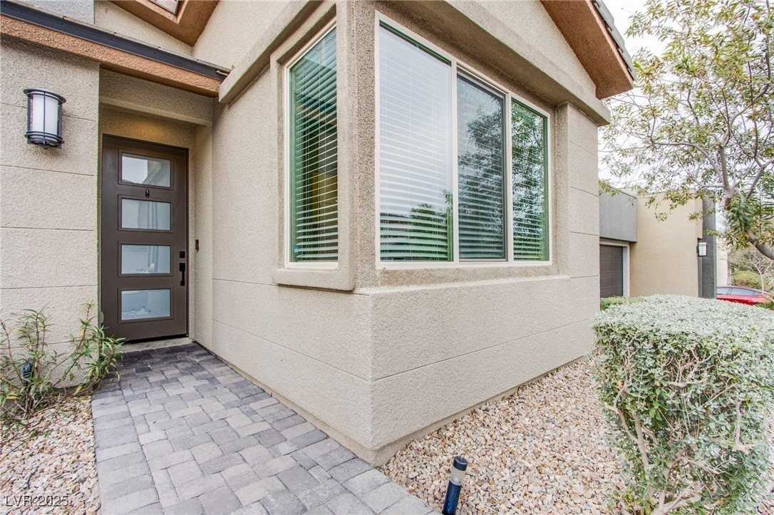 2141 Havensight Ln - Photo 3 of 46