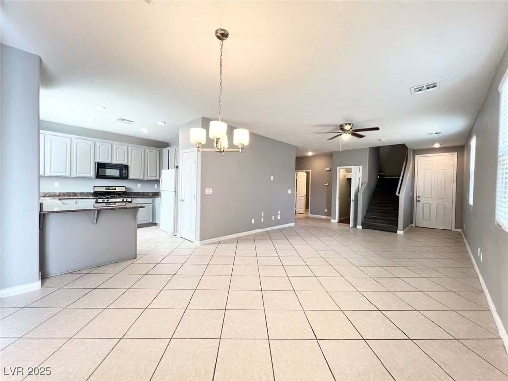 6299 Maidenhair Fern Ct - Photo 3 of 30