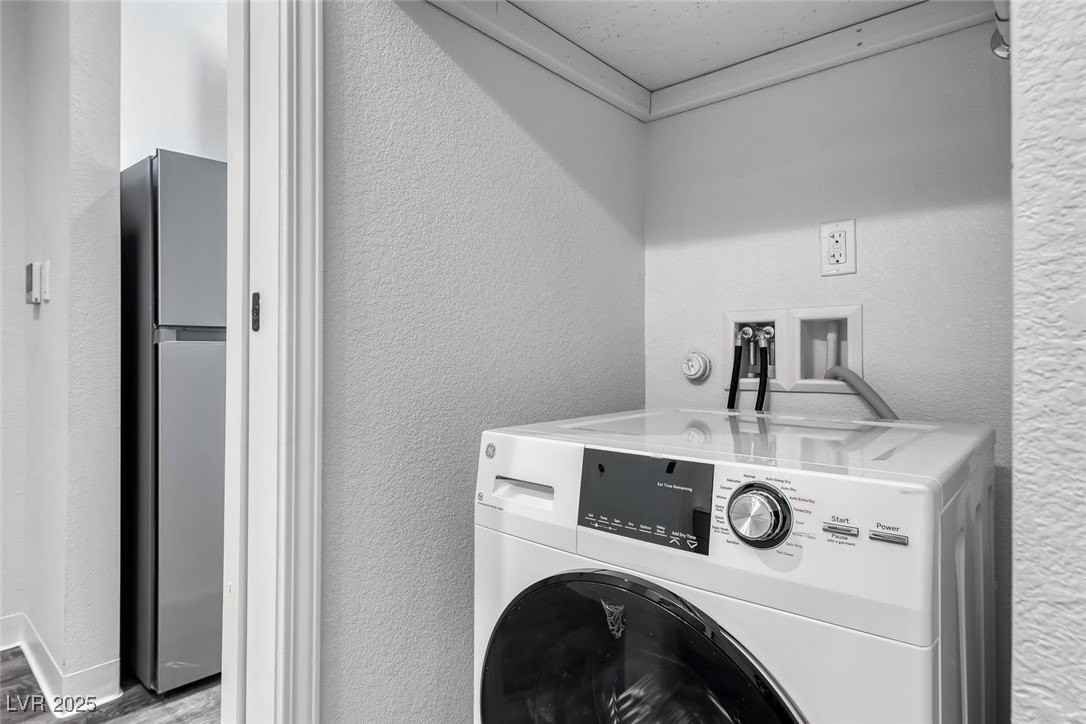 304 S Maryland Pkwy #2 - Photo 3 of 8