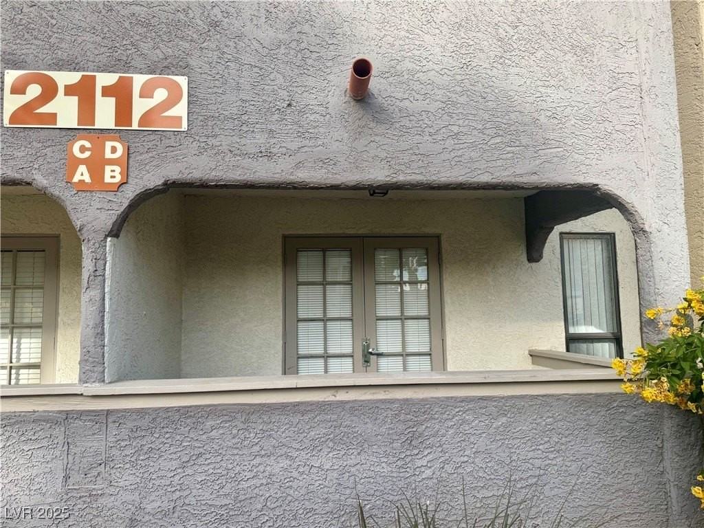 2112 Sunfish Dr #B - Photo 2 of 19