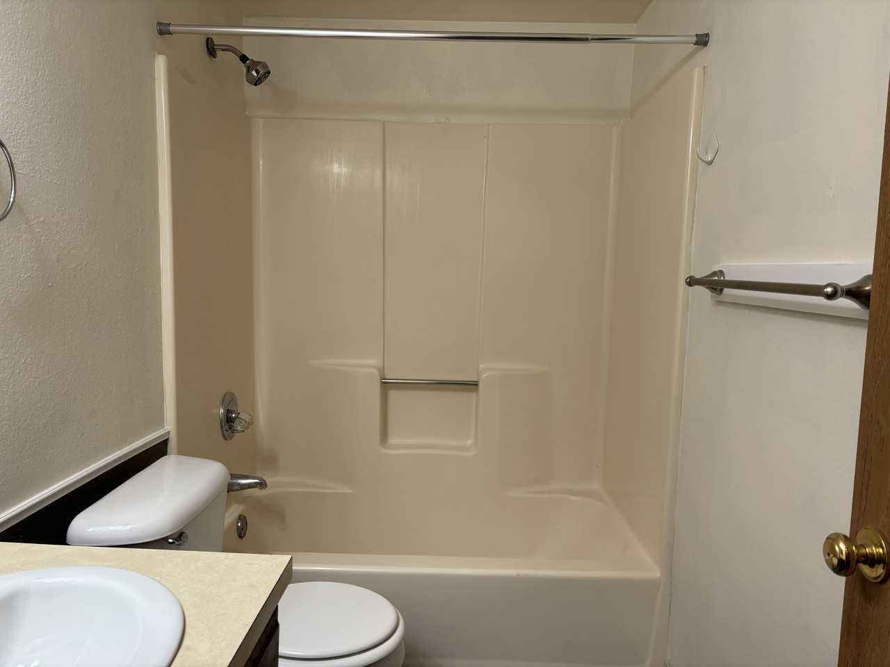 517 136th Ave #16 - Photo 6 of 14