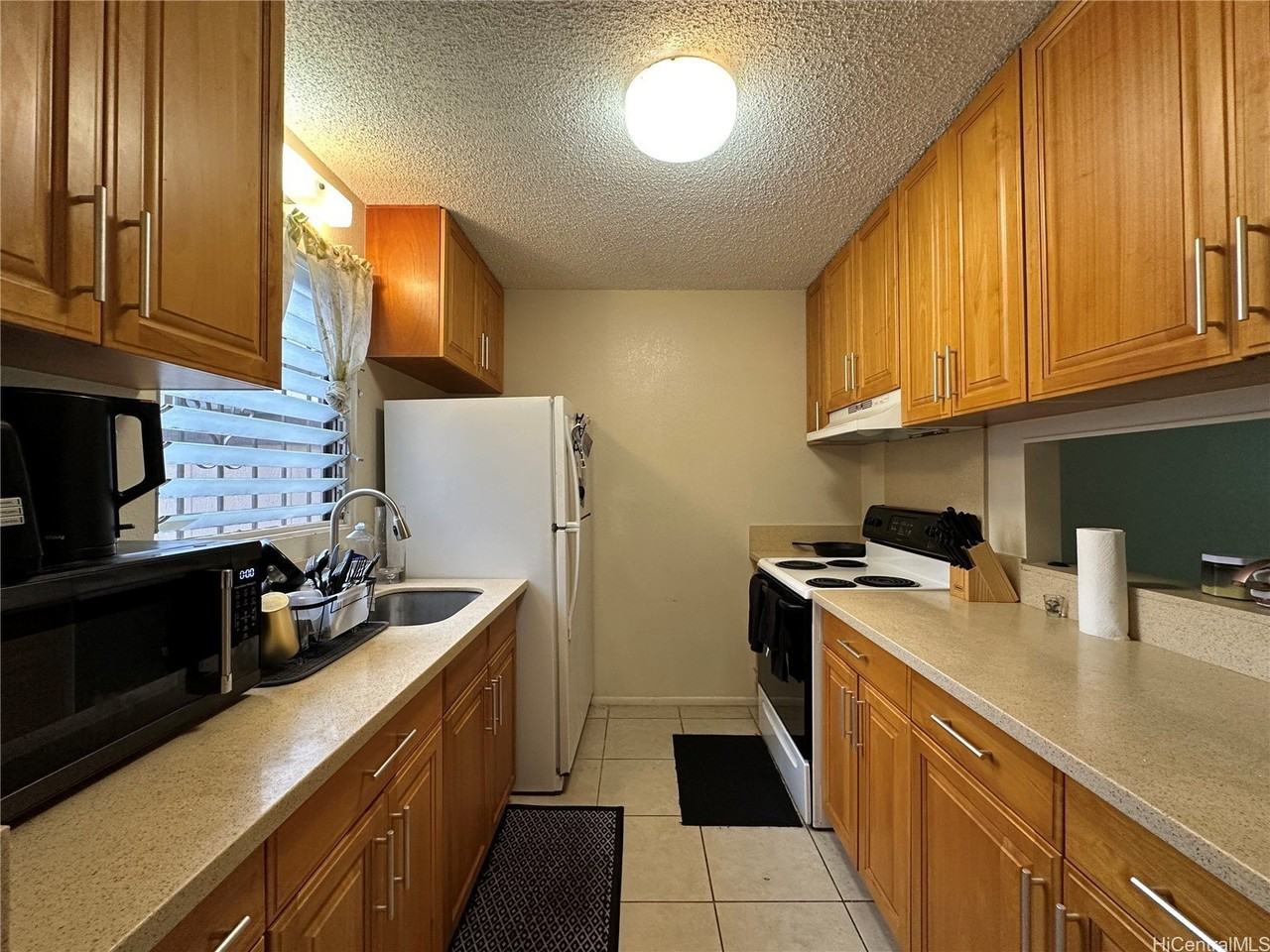 98-1062 Komo Mai Dr Unit 82 #82 - Photo 4 of 18