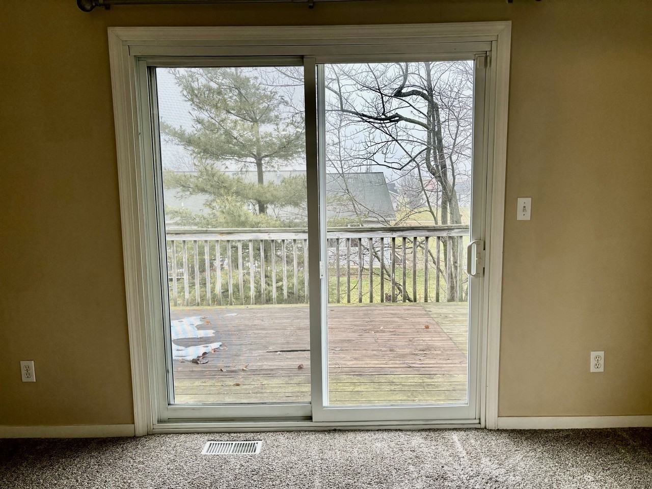 63 E 48th St #63 - Photo 5 of 26