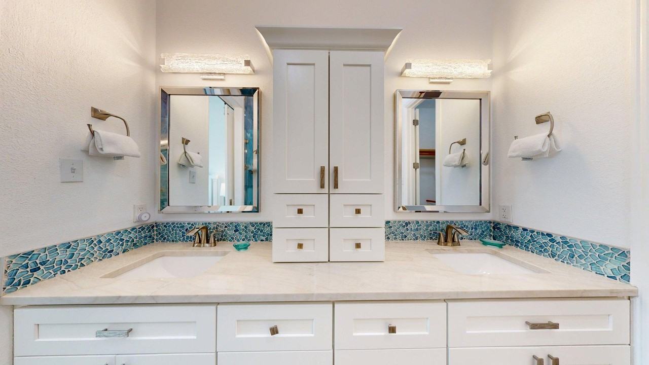 15516 Spyglass Dr #1 - Photo 2 of 10