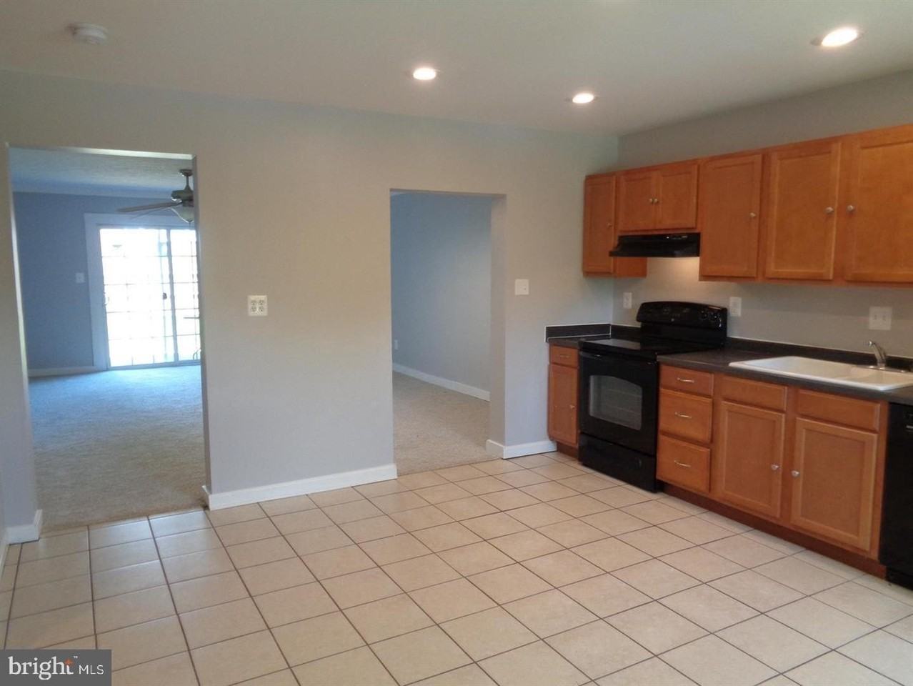 612 Kittendale Cir - Photo 5 of 18