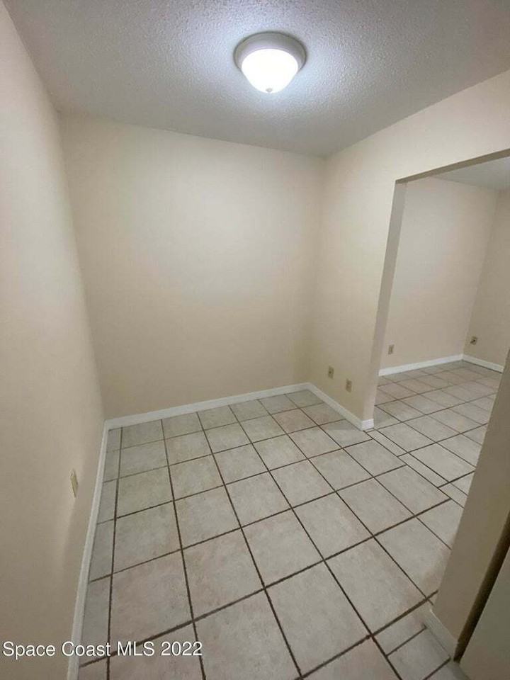 1895 Guava - Photo 5 of 9