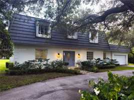 featured image of 730 Sw 80th St