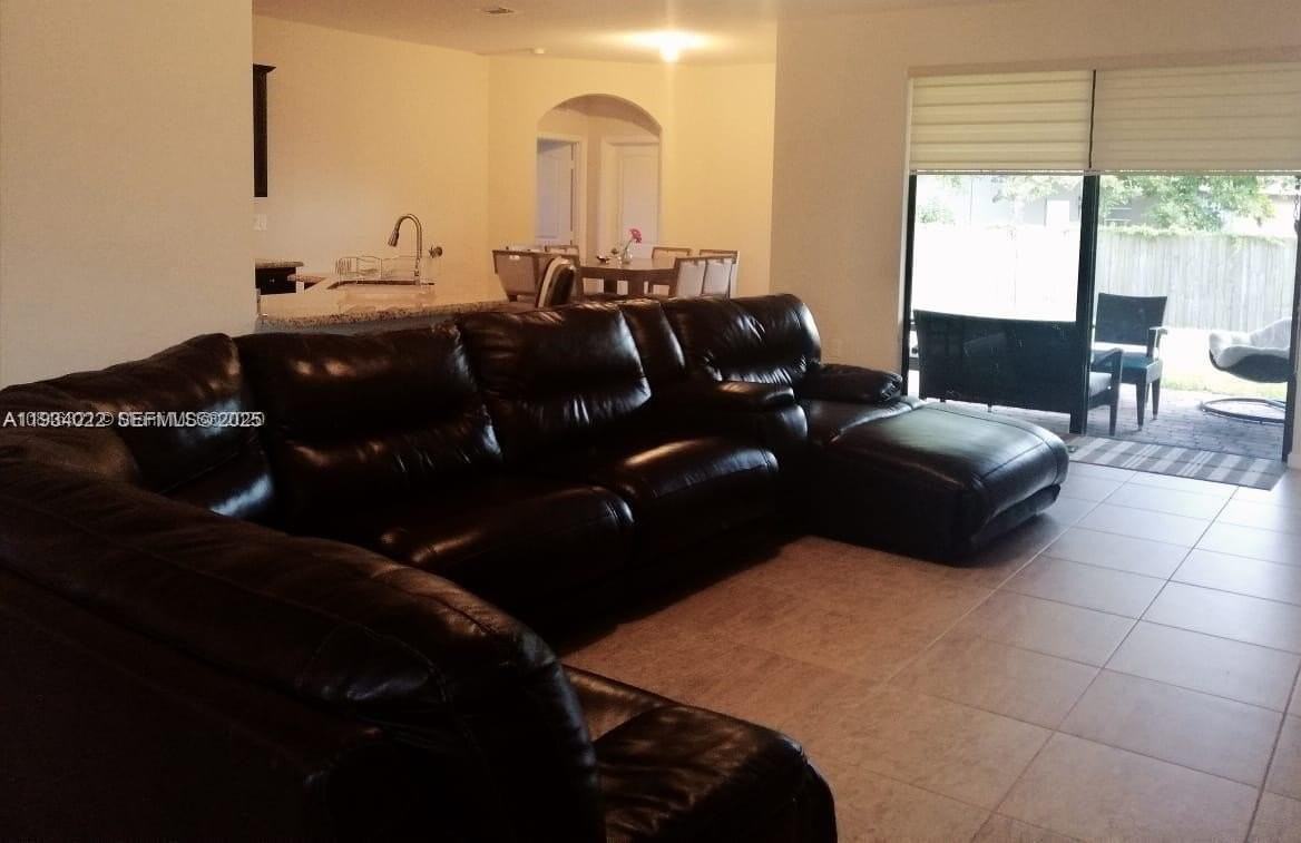 12782 Sw 184th Ter #12782 - Photo 6 of 12