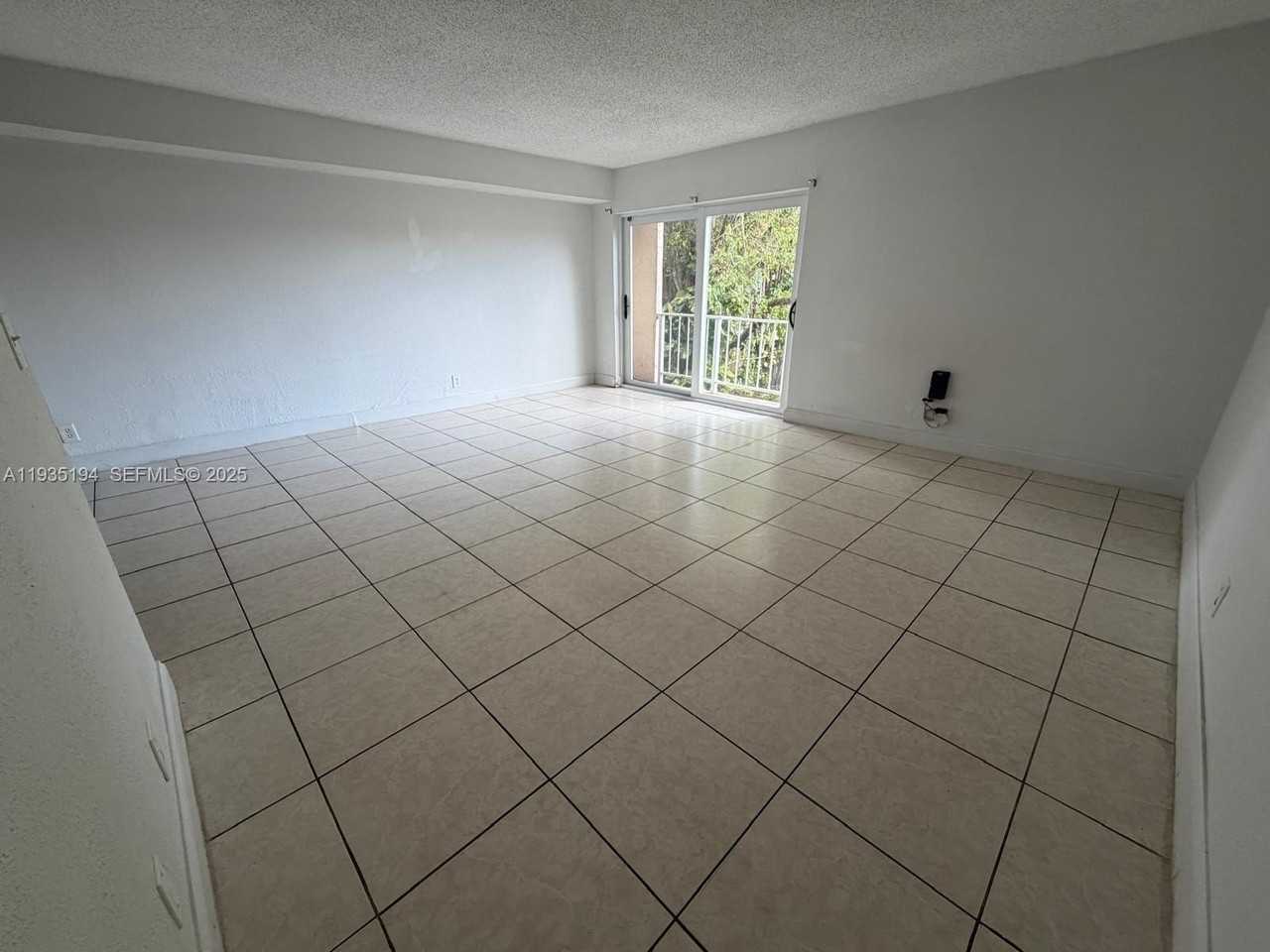 3751 Nw 115th Way #5-3 - Photo 4 of 38