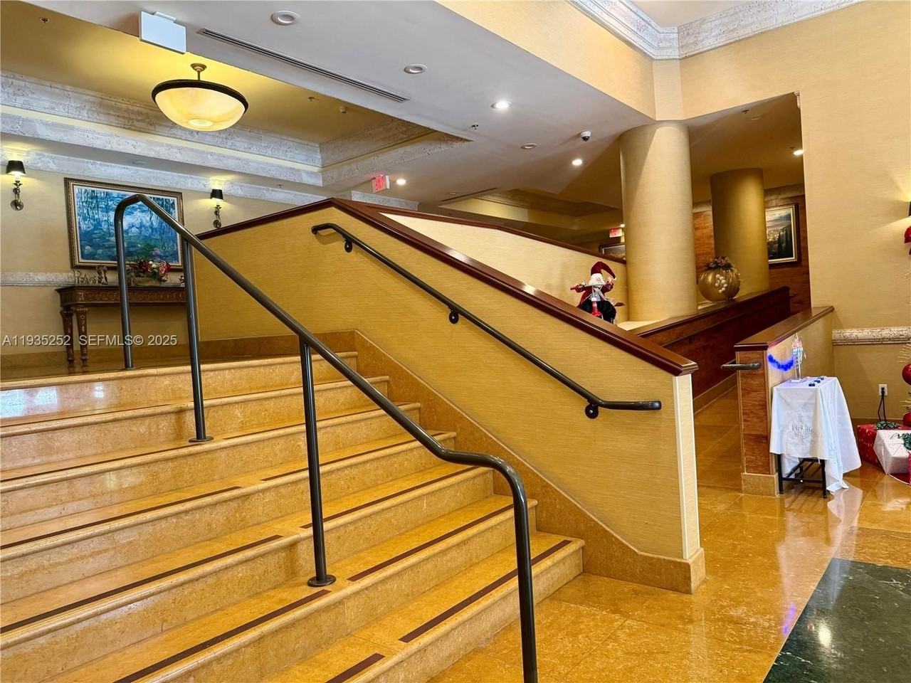 8395 Sw 73rd Ave #417 - Photo 5 of 26