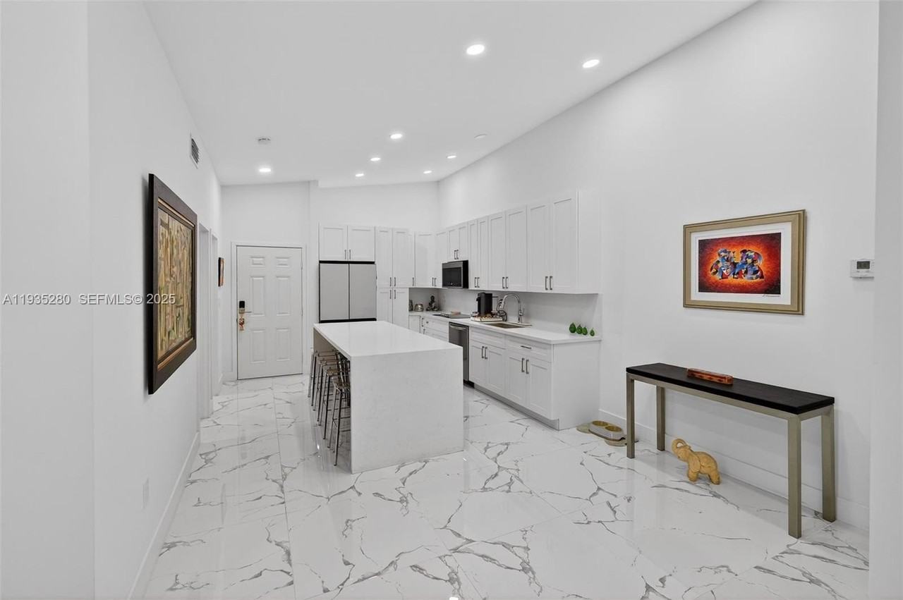 4730 Nw 102nd Ave #204-13 - Photo 2 of 50