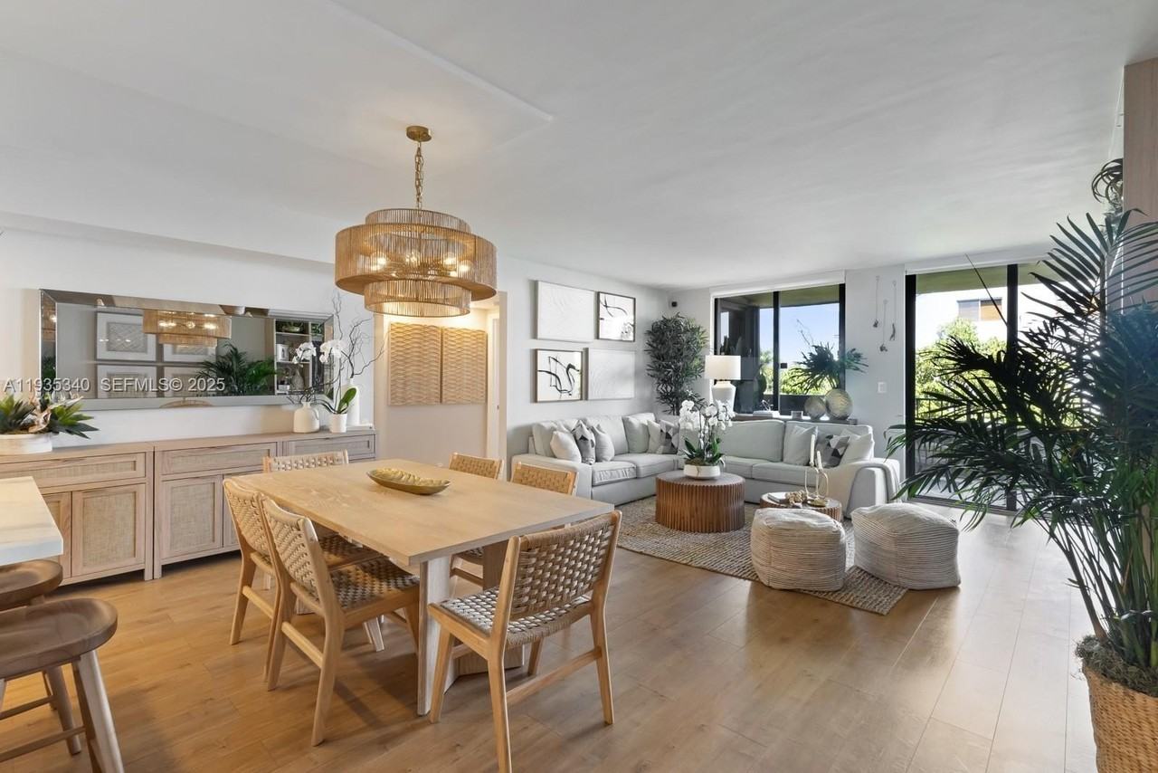 141 Crandon Blvd #446 - Photo 4 of 30