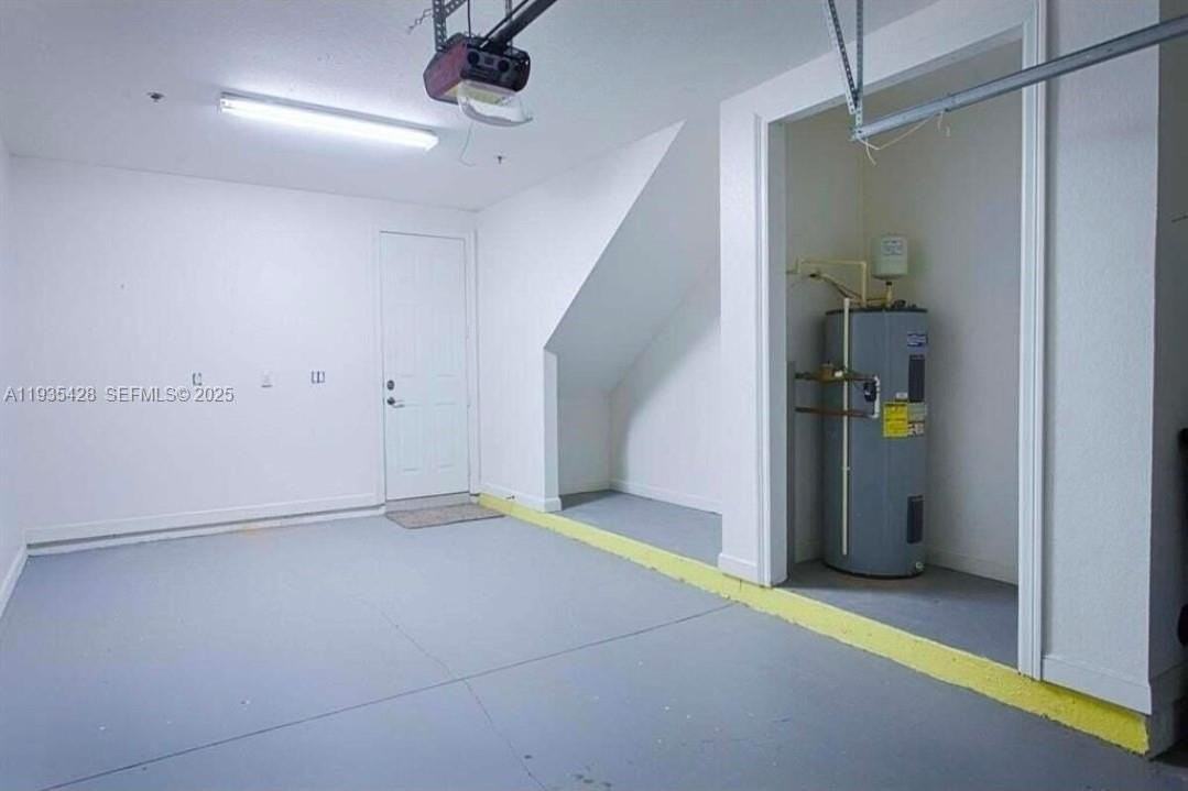 833 Millbrae Ct #5 - Photo 5 of 19