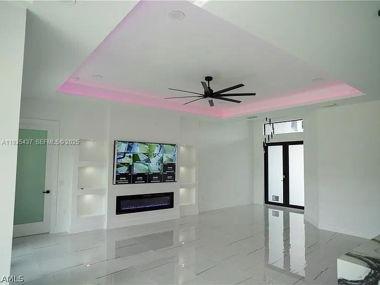 616 Maple Ave N #1 - Photo 4 of 17