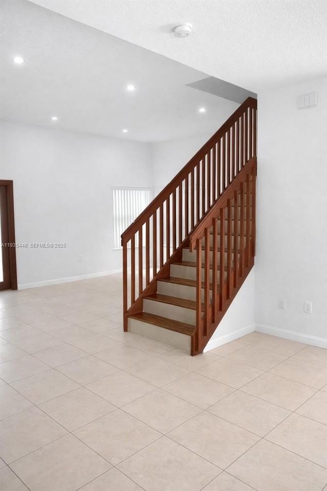 14964 Sw 32nd Ter - Photo 3 of 10