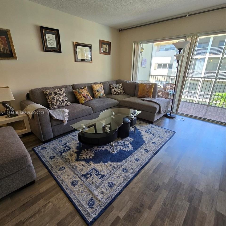 2097 S Ocean Dr #304 - Photo 3 of 15