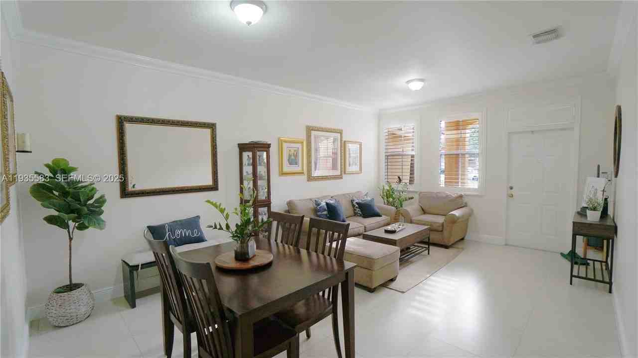 928 Sw 154th Path #928 - Photo 7 of 39