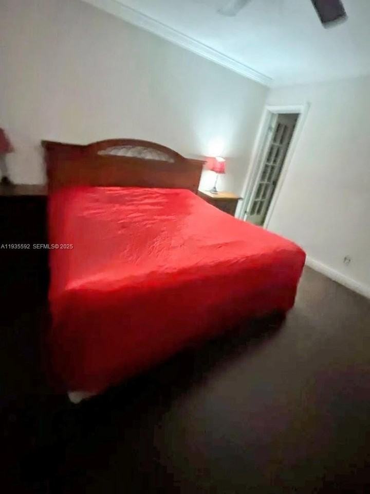 7601 Kimberly Blvd #MAIN - Photo 6 of 8