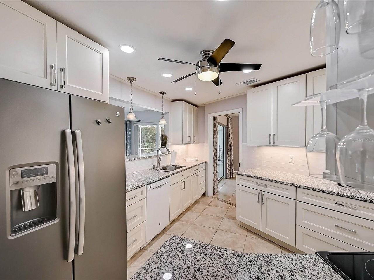 10 Stone Mountain Blvd - Photo 6 of 50