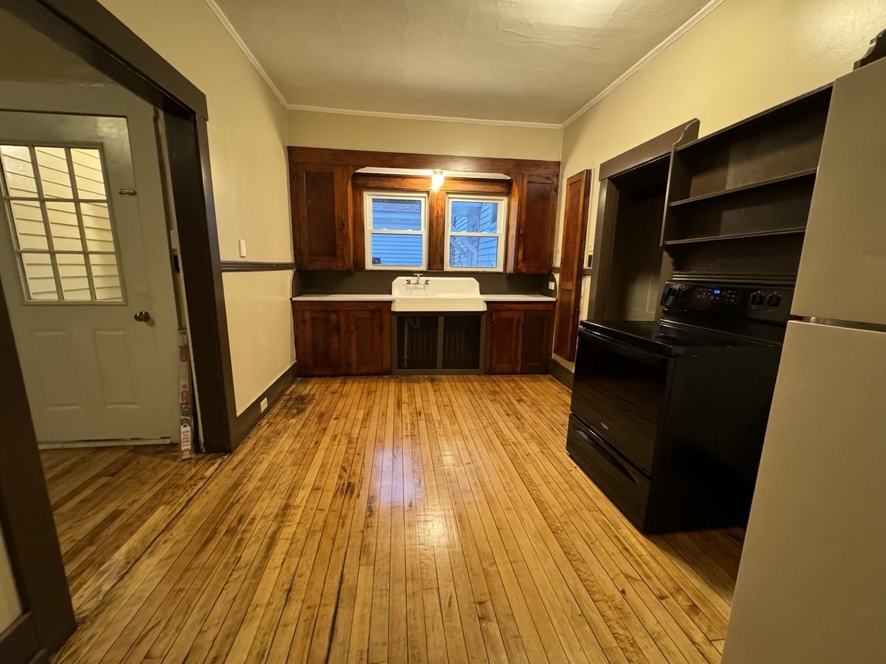 25 Oak Street - Photo 2 of 17