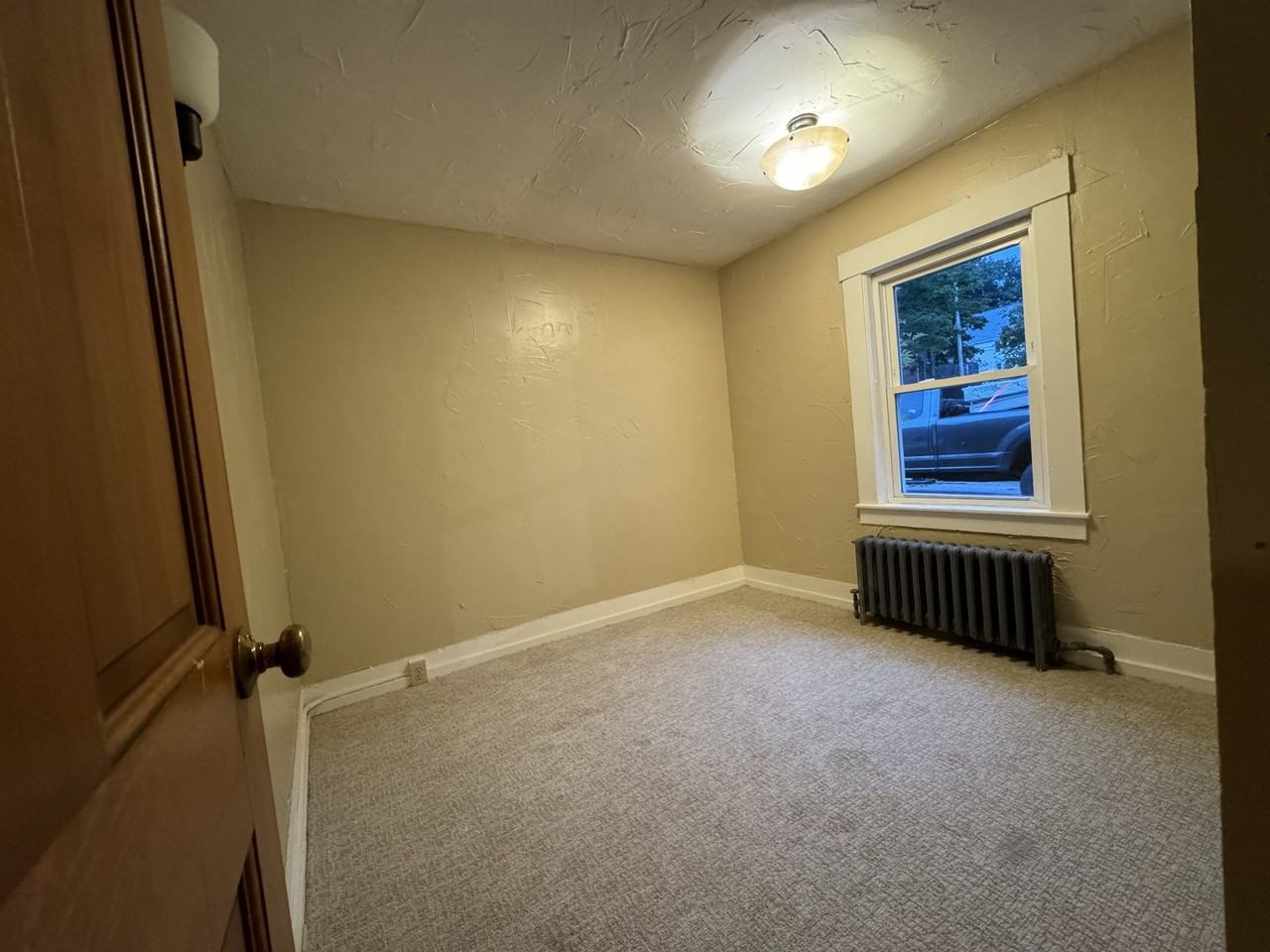 25 Oak Street - Photo 3 of 17