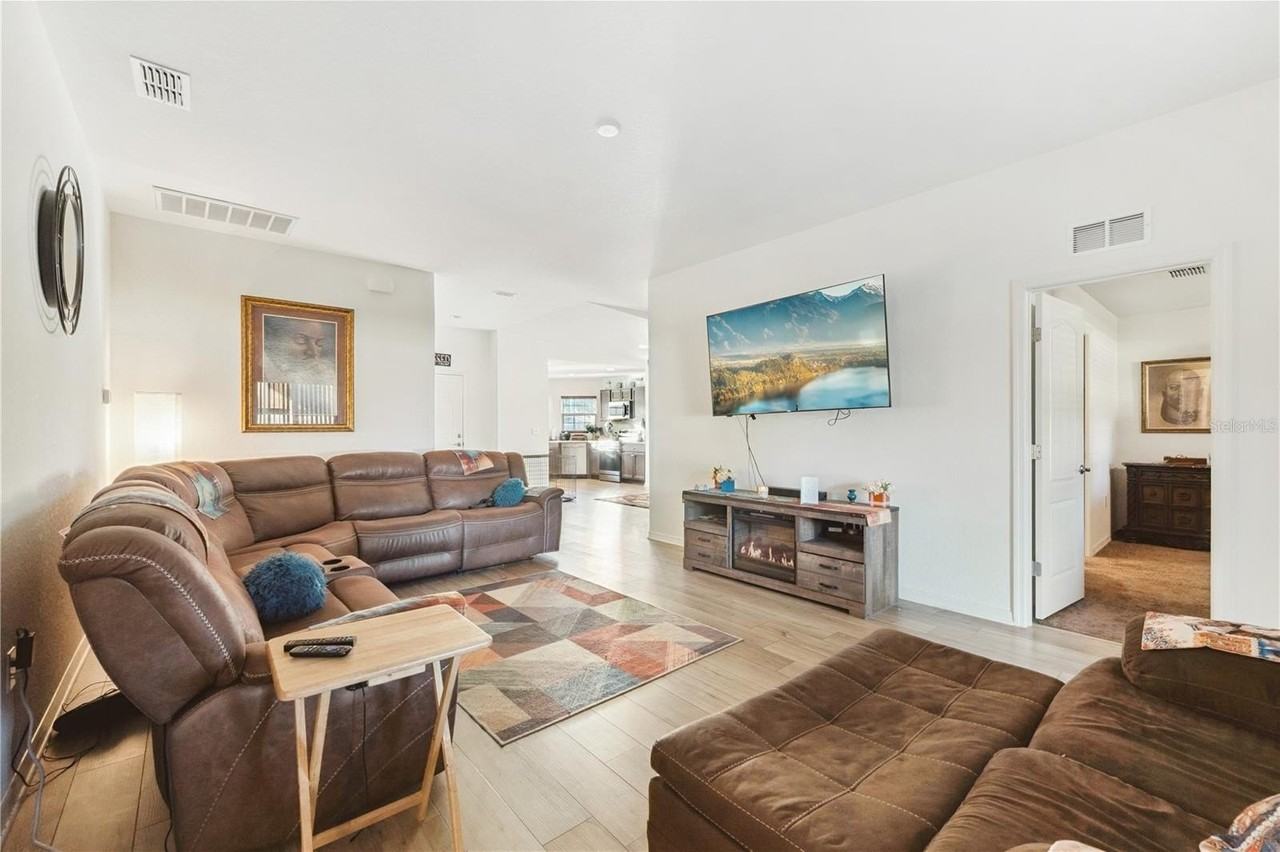 111 Black Skimmer Ln - Photo 3 of 14