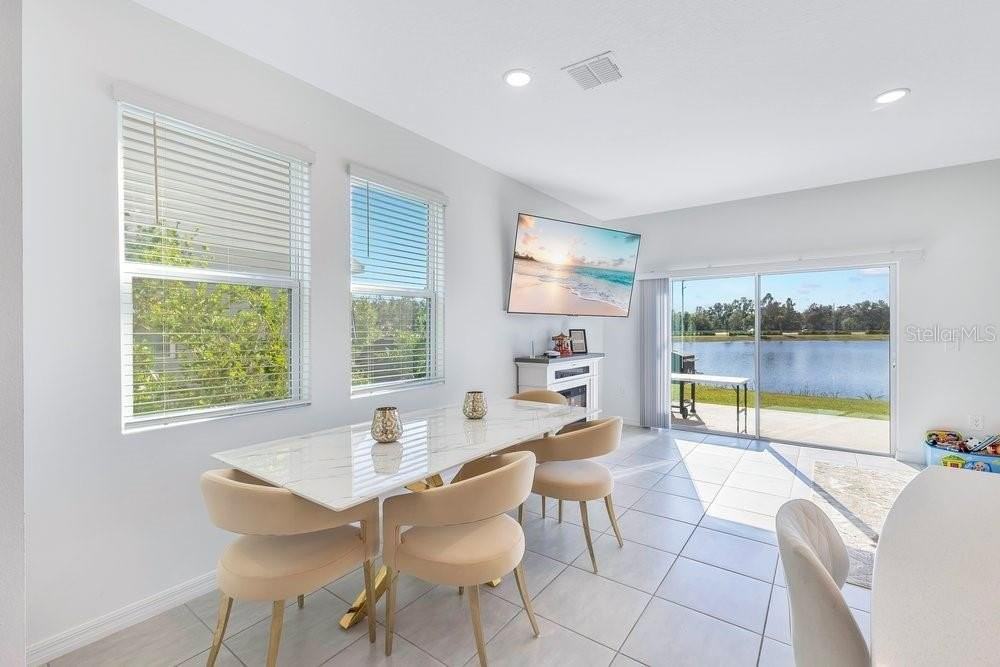 3768 Sepia St - Photo 4 of 33