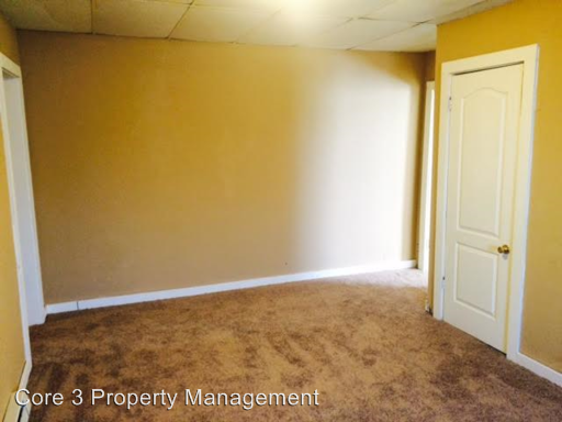 216 E. Adams - Photo 2 of 5