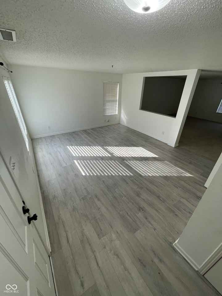 12824 E 131st St - Photo 3 of 25