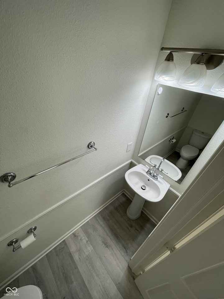 12824 E 131st St - Photo 5 of 25