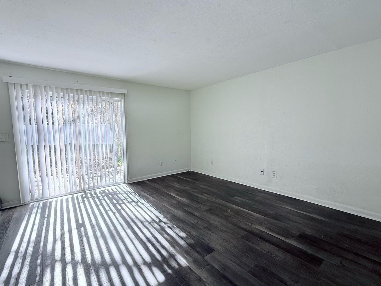 4420 Carter Road - Photo 7 of 14