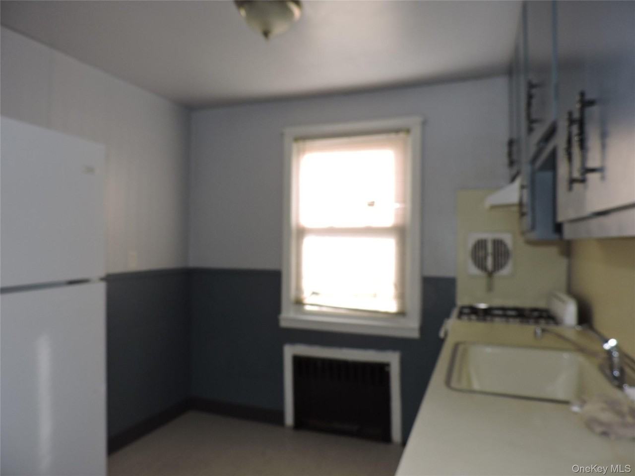 1299 World Ave Unit 2 #2 - Photo 6 of 13