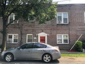 11602 Farmers Blvd - Photo 1 of 1