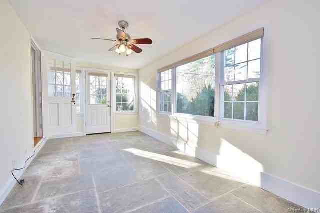 16 Upland Ln - Photo 3 of 45