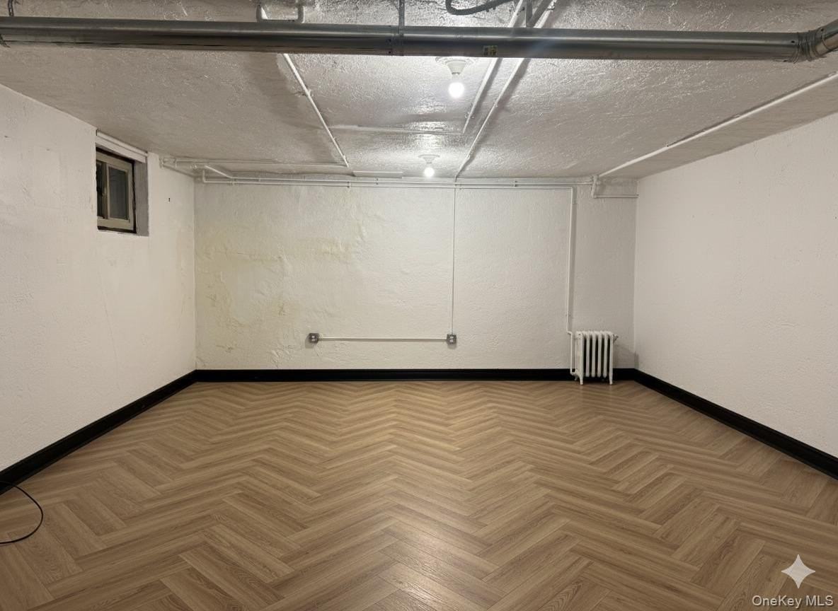 4017 194th St Unit 1r #1R - Photo 6 of 8