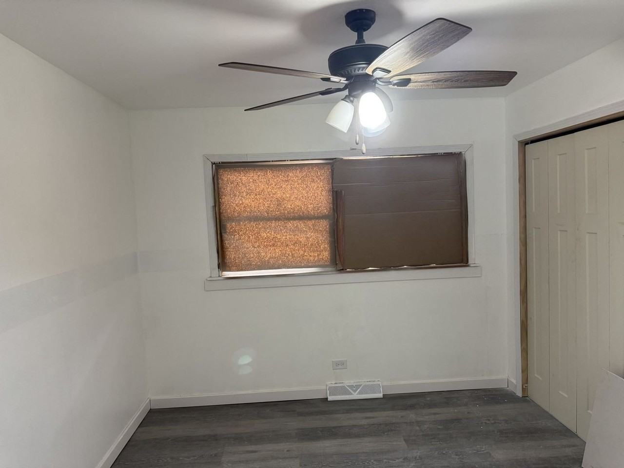 1104 E 156th Pl - Photo 5 of 14